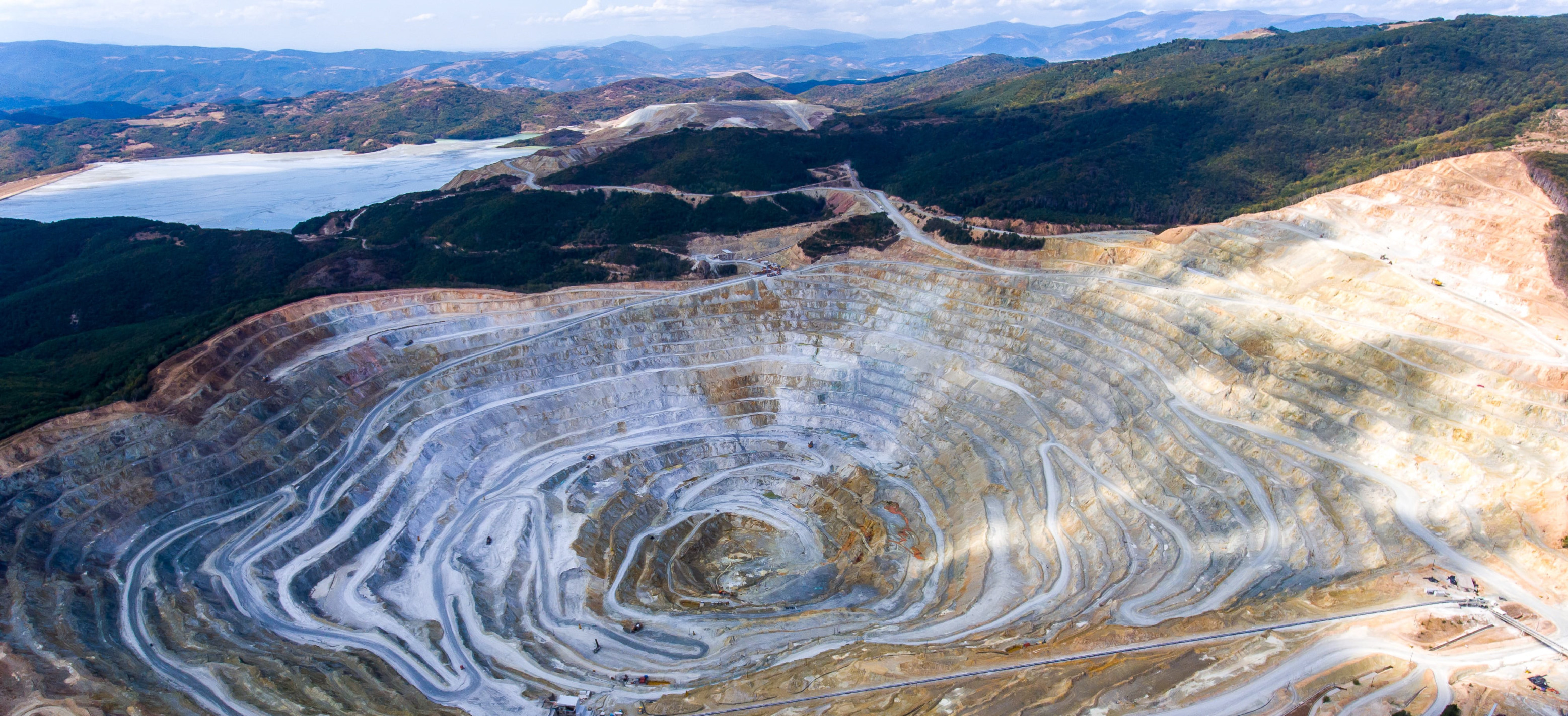 NEWS, INTERVIEWS AND EVERYTHING RELATED TO PERUMIN IN THE MEDIA